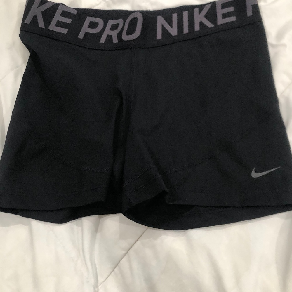 Women Nike Sri fit shorts